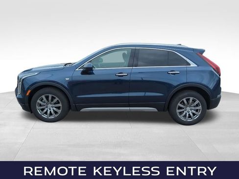 Used 2019 Cadillac XT4 Premium Luxury w/ Trailering Package AWD/4WD image 4