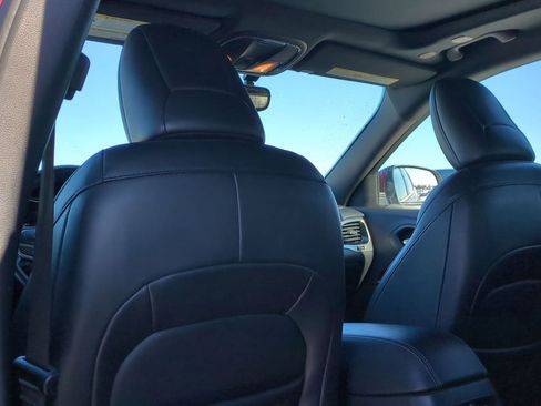 Used 2020 Jeep Cherokee High Altitude image 18