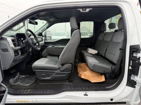 New 2026 Ford F550 2WD SuperCab Super Duty w/ XLT Value Package image 9