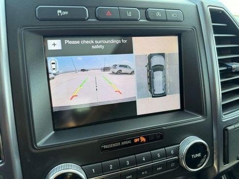 Used 2019 Ford Expedition Platinum RWD image 21