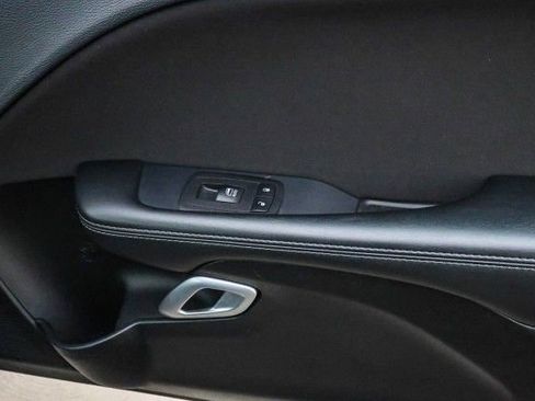 Used 2023 Dodge Challenger SXT image 23