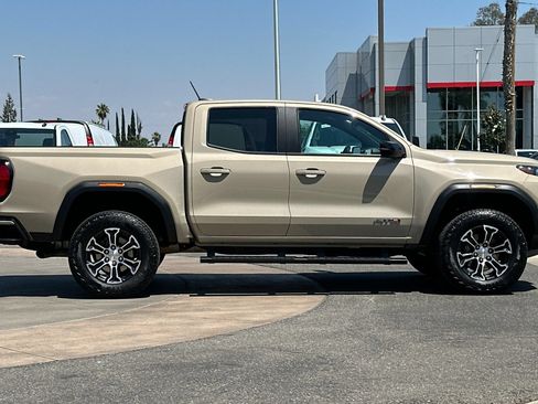 Certified 2024 GMC Canyon AT4 AWD/4WD image 3
