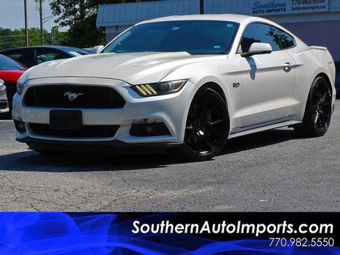 Used 2017 Ford Mustang GT Premium w/ Equipment Group 401A RWD image 1
