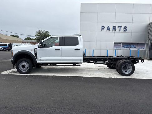 New 2026 Ford F550 2WD Crew Cab image 6