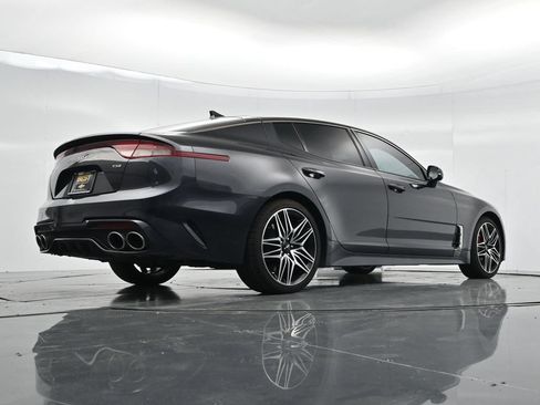 Used 2023 Kia Stinger GT2 RWD image 32