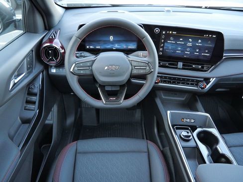 New 2026 Chevrolet Equinox RS w/ Convenience Package III image 16