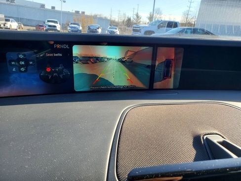 Used 2024 Lincoln Nautilus Reserve w/ Equipment Group 202A image 24