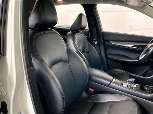 Used 2022 INFINITI QX50 Luxe image 7