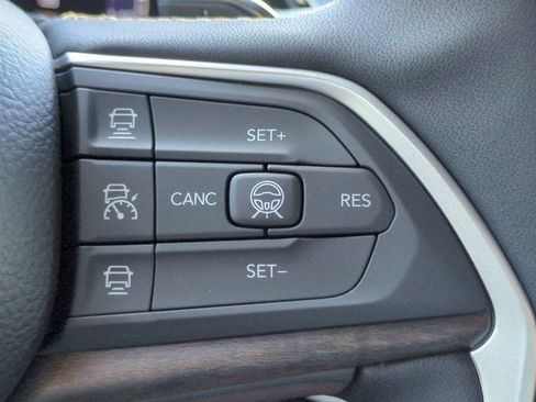 New 2026 Jeep Grand Cherokee Limited AWD/4WD image 27