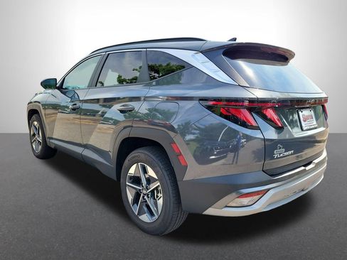 Used 2026 Hyundai Tucson SEL AWD/4WD image 3