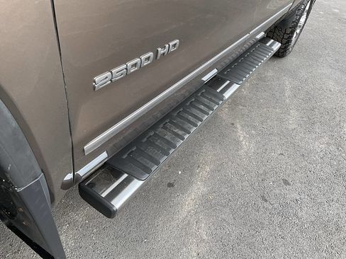 Used 2015 GMC Sierra 2500 SLT w/ Snow Plow Prep Package image 17