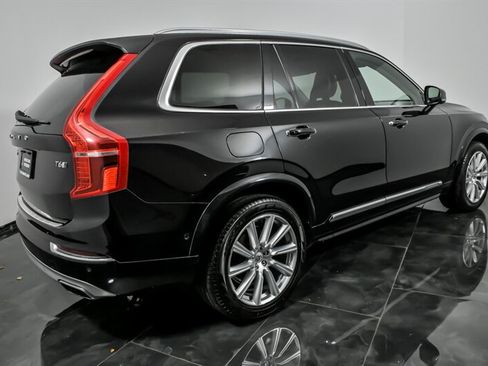 Used 2018 Volvo XC90 T6 Inscription w/ Convenience Package AWD/4WD image 10