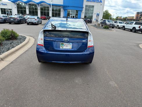 Used 2010 Toyota Prius Three FWD image 5