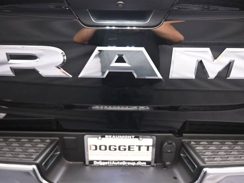 New 2026 RAM 2500 Tradesman AWD/4WD image 10