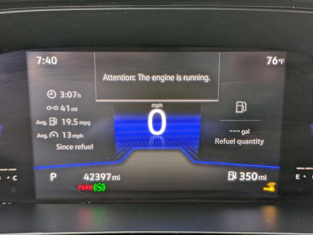 Certified 2023 Volkswagen Taos SE FWD image 33