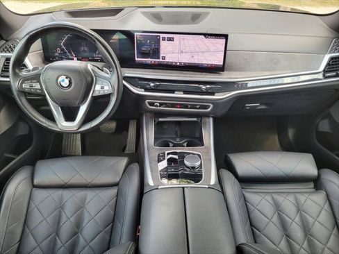 Used 2024 BMW X5 sDrive40i w/ Premium Package RWD image 15