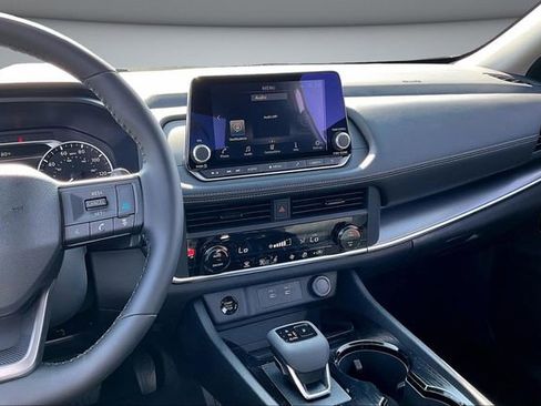New 2026 Nissan Rogue SV FWD image 6
