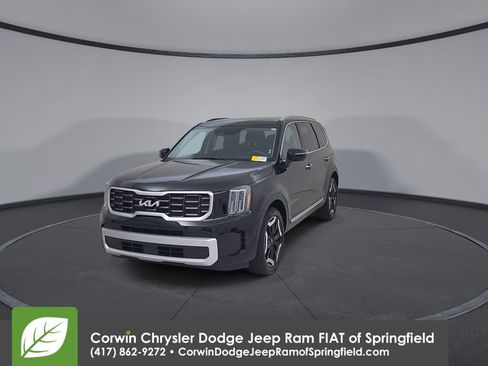 Used 2025 Kia Telluride S AWD/4WD image 6