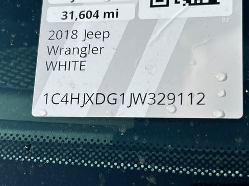 Used 2018 Jeep Wrangler Unlimited Sport AWD/4WD image 22