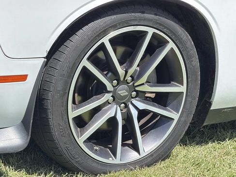 Used 2023 Dodge Challenger R/T RWD image 15
