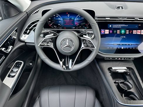 New 2026 Mercedes-Benz E 350 4MATIC Sedan image 15
