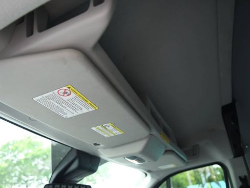 Used 2017 Ford Transit 250 148 Medium Roof RWD image 18