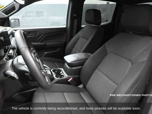 Used 2024 Chevrolet Colorado W/T w/ WT Convenience Package image 7