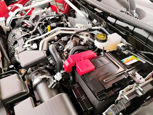 Used 2024 Mitsubishi Outlander ES image 16