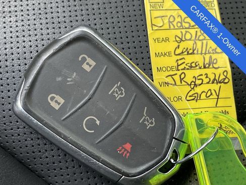 Used 2018 Cadillac Escalade ESV Luxury image 46