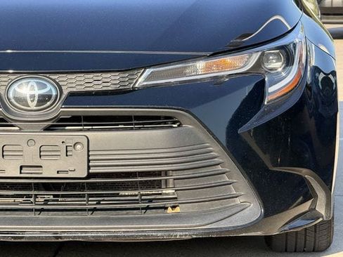 Used 2024 Toyota Corolla LE FWD image 9