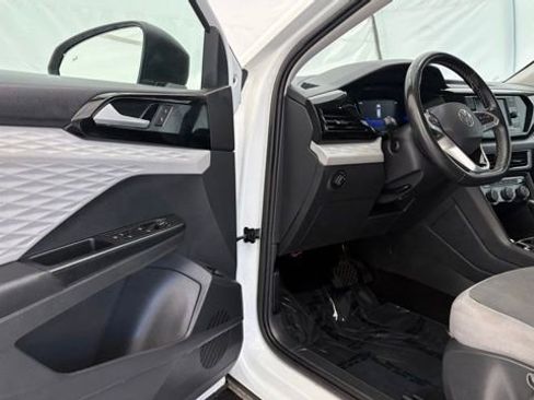 Used 2023 Volkswagen Taos S FWD image 32