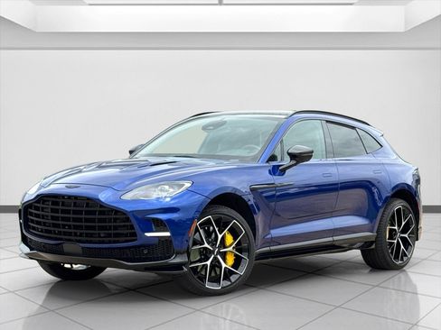 Used 2025 Aston Martin DBX 707 image 7