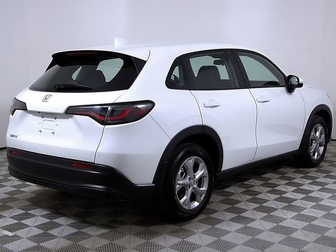 Used 2024 Honda HR-V LX image 7