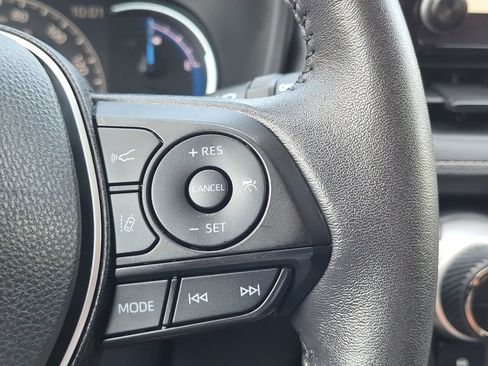 Used 2024 Toyota RAV4 XLE w/ Weather Package AWD/4WD image 21