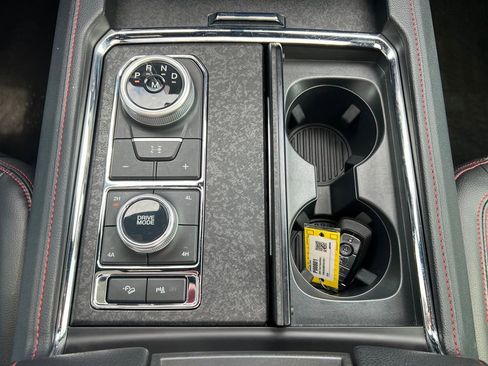 Used 2023 Ford Expedition Max Limited AWD/4WD image 30