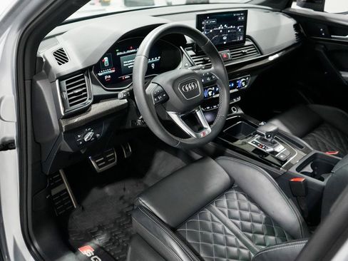 Used 2023 Audi SQ5 Premium Plus image 9