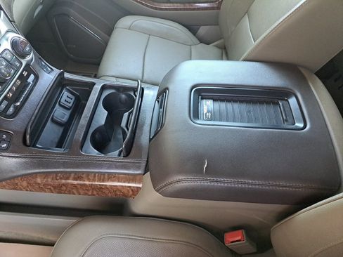 Used 2017 Chevrolet Tahoe Premier AWD/4WD image 30