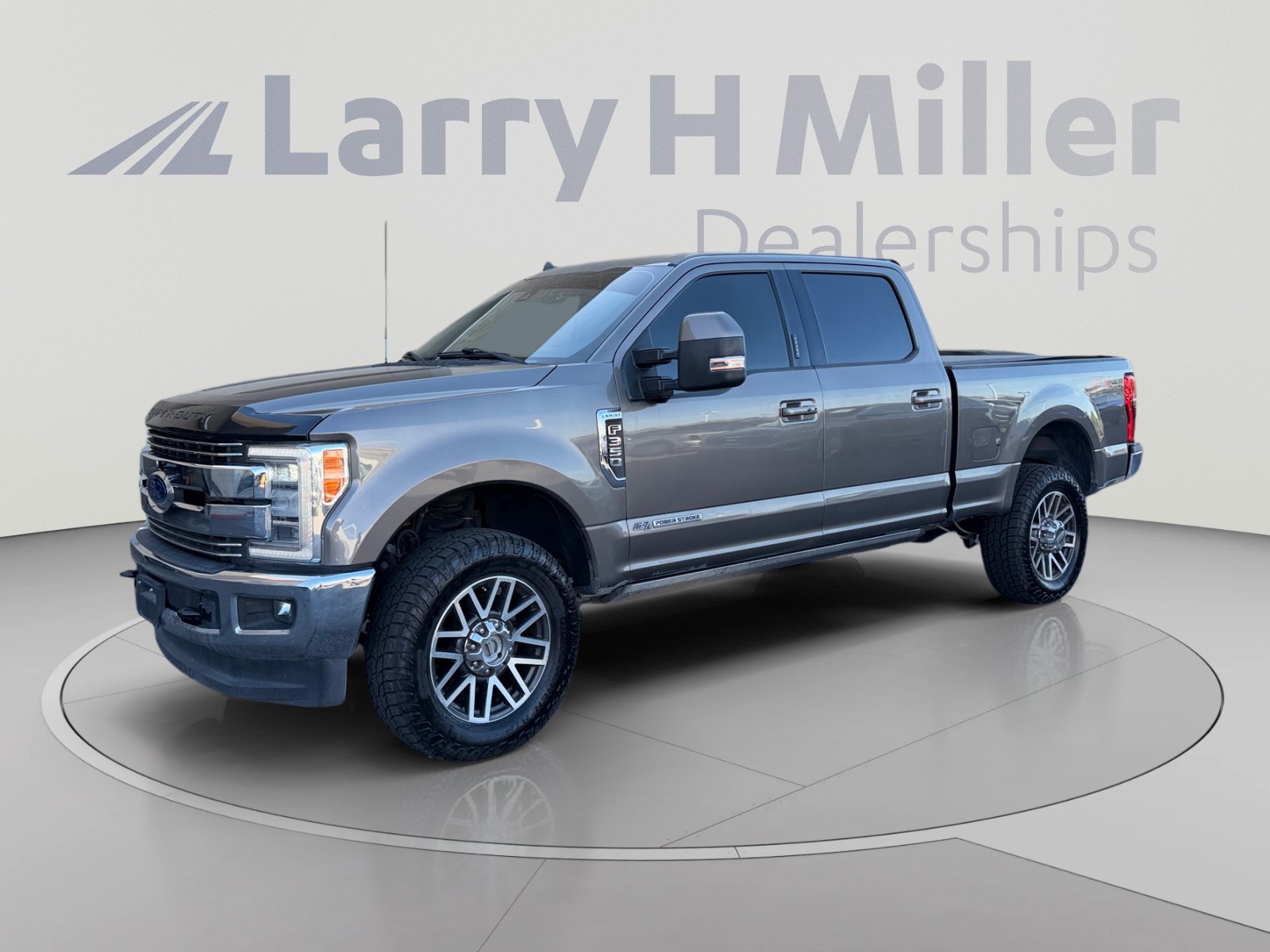 Used 2019 Ford F350 Lariat w/ Lariat Ultimate Package AWD/4WD image 1
