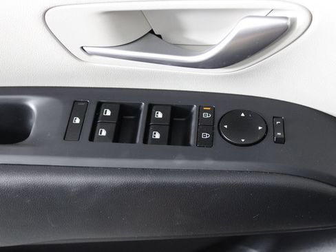 Certified 2025 Hyundai Tucson SEL FWD image 24
