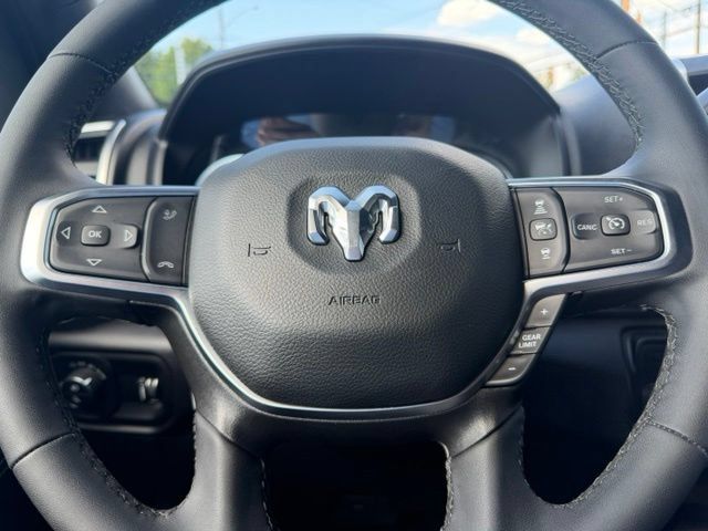 Used 2026 RAM 2500 Big Horn AWD/4WD image 15