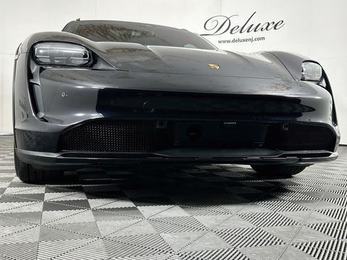 Used 2023 Porsche Taycan 4S AWD/4WD image 30