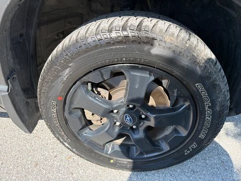 Certified 2025 Subaru Forester Wilderness AWD/4WD image 17