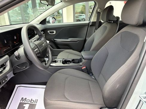 New 2026 Kia K4 FWD image 28