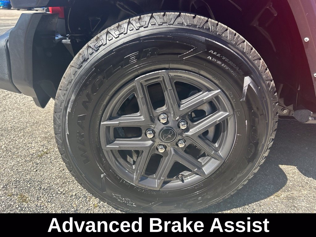 Used 2024 Jeep Wrangler Unlimited Sport AWD/4WD image 18