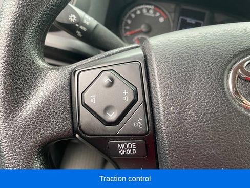Used 2022 Toyota Tacoma SR AWD/4WD image 7