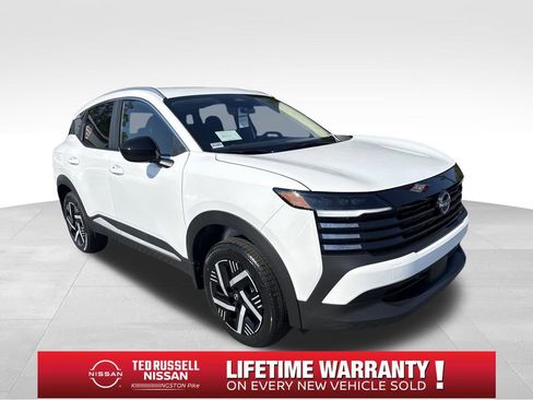 New 2026 Nissan Kicks SV w/ Interior Electronics Package image 7