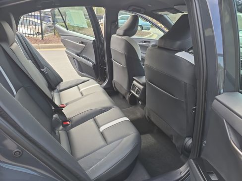 Used 2025 Toyota Camry SE w/ Multimedia Upgrade Package image 11