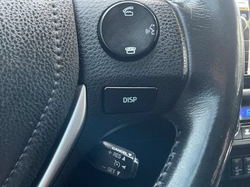 Used 2016 Toyota Corolla S Premium FWD image 18