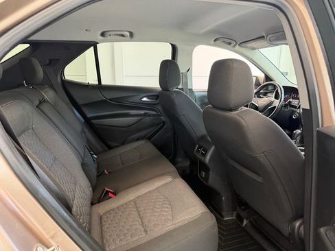 Certified 2018 Chevrolet Equinox LT AWD/4WD image 18