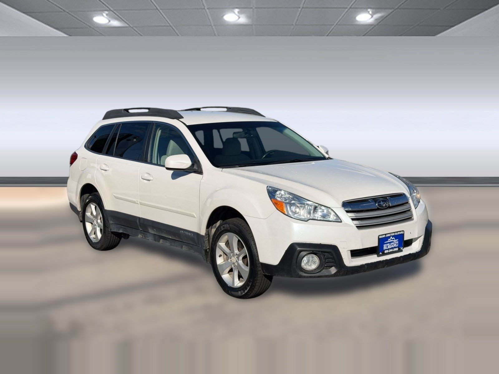 Used 2014 Subaru Outback 2.5i Premium AWD/4WD image 7